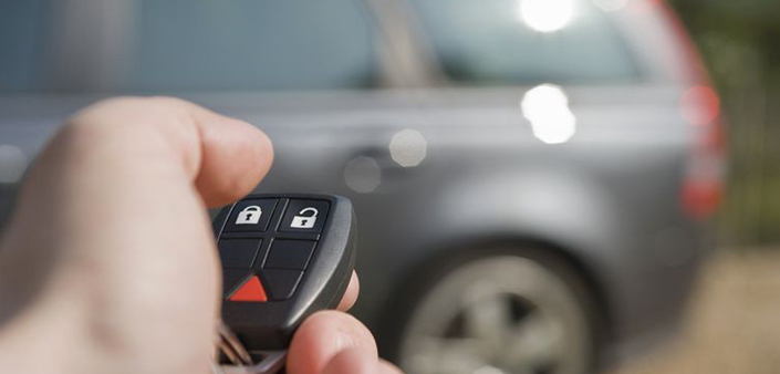 autóriasztó szerelés